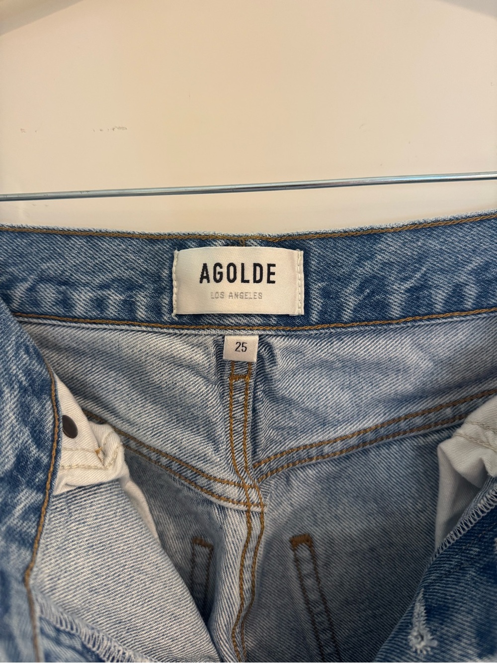 AGOLDE 90’s High Rise Straight Leg Jean- Classic Light/Medium Dark Wash - Picture 4 of 6